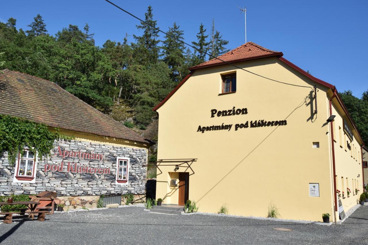 Apartmany Pod Klasterem Kladruby  Dış mekan fotoğraf