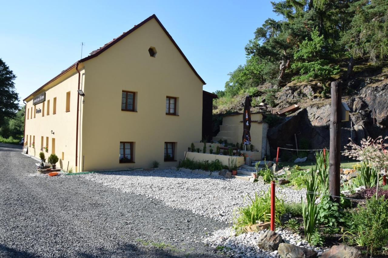 Apartmany Pod Klasterem Kladruby  Dış mekan fotoğraf