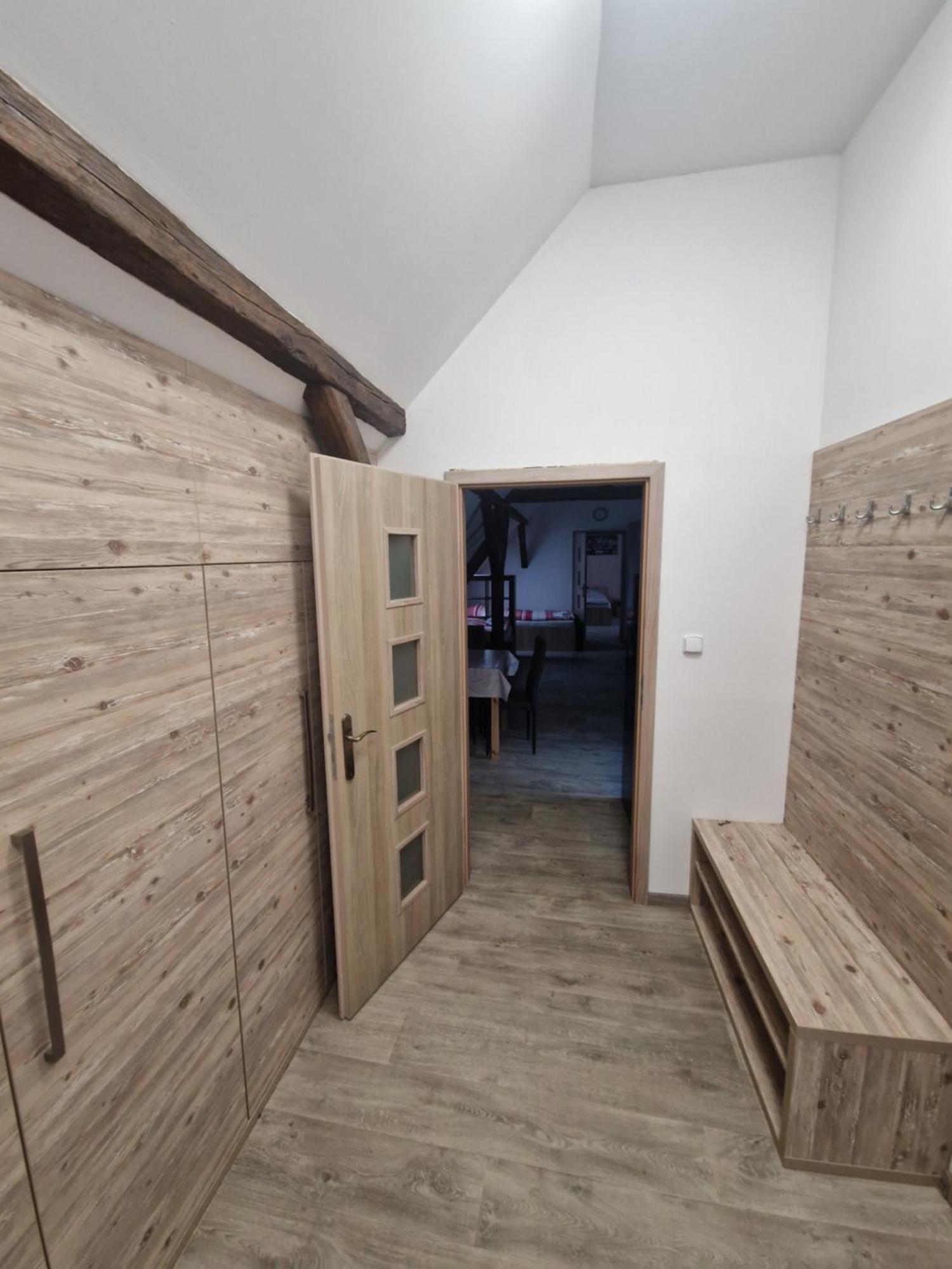 Apartmany Pod Klasterem Kladruby  Dış mekan fotoğraf